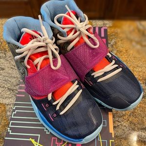 Nike Kyrie 6 Heal the World Basketball Shoes